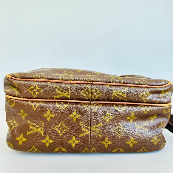 AUTHENTIC LOUIS VUITTON MONOGRAM CANVAS NILE MESSENGER BAG VINTAGE - Picture 8 of 16